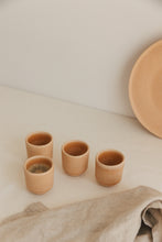 Lade das Bild in den Galerie-Viewer, THE NAKOA "ALORA" ESPRESSO CUP - SET OF 4 (Sunny Peach)