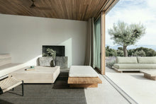 Lade das Bild in den Galerie-Viewer, LIVING BY THE SEA - COFFEE TABLE BOOK
