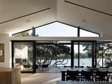 Lade das Bild in den Galerie-Viewer, LIVING BY THE SEA - COFFEE TABLE BOOK
